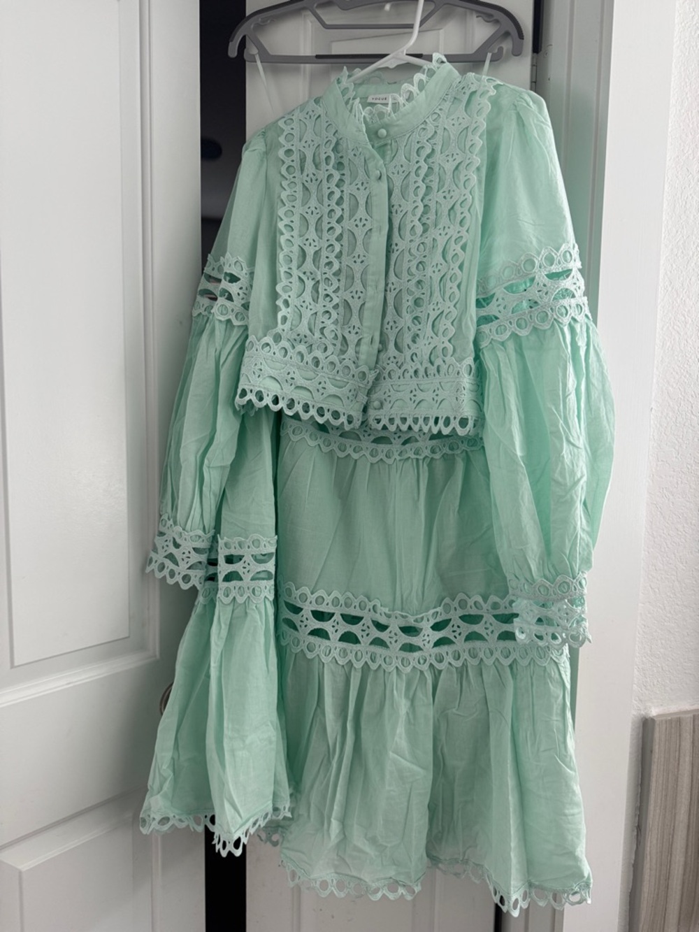 NWT Mint Green Eyelet Lace Tiered Skirt Set